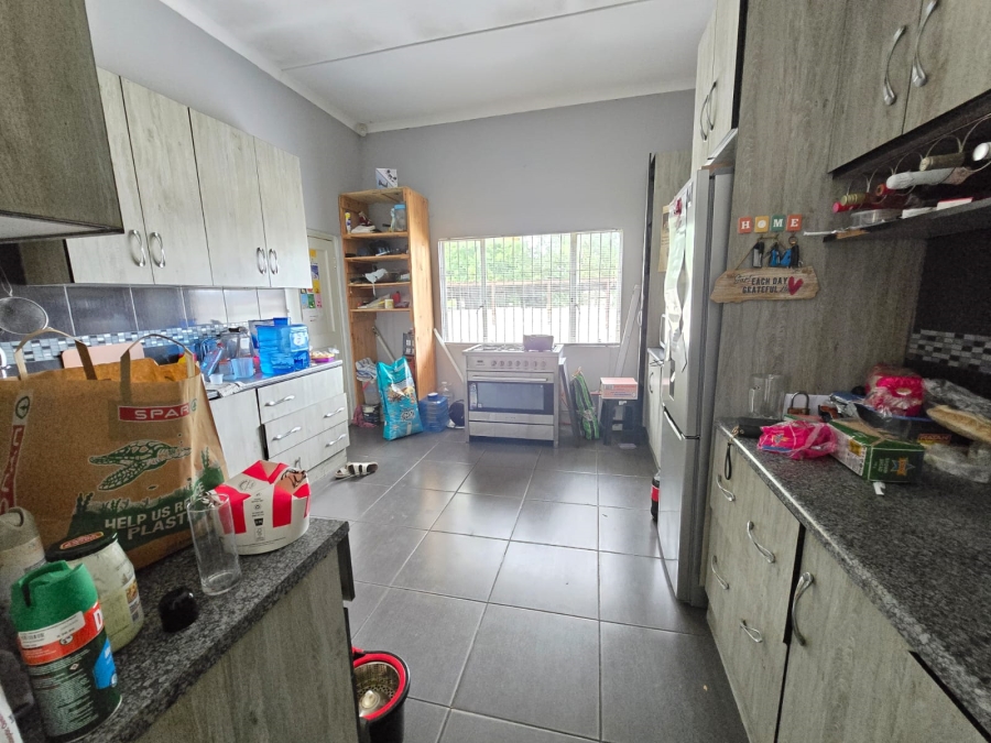7 Bedroom Property for Sale in Cambridge Eastern Cape